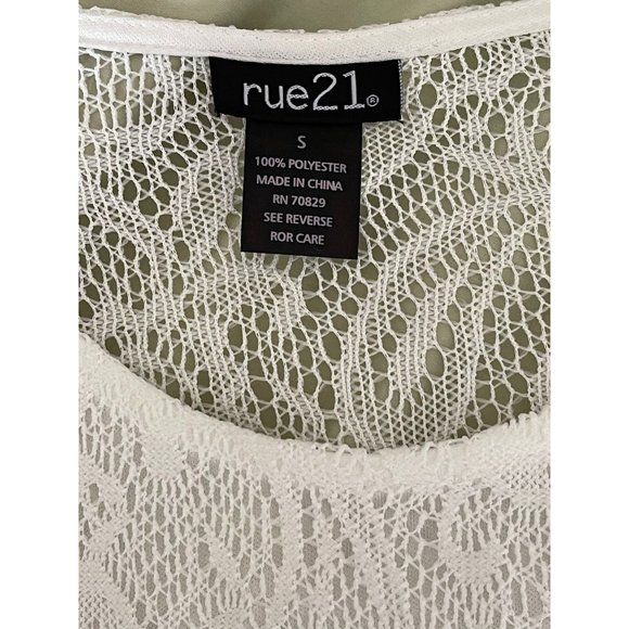 Rue 21 Creamy White Lace Top Floral lace & Colorful Floral Bottom Sleeveless Sun - Picture 14 of 14